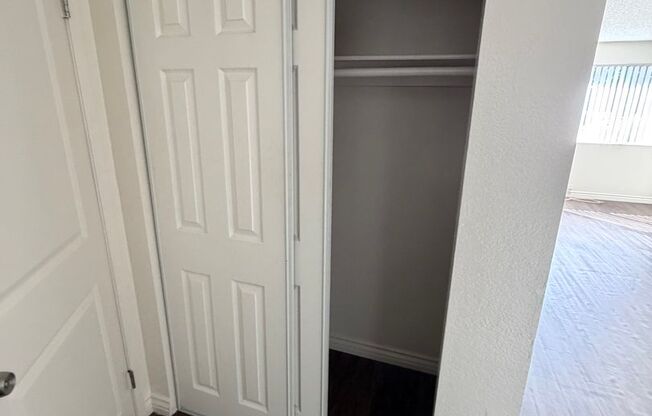 1 bed, 1 bath, 640 sqft, $1,895, Unit 309