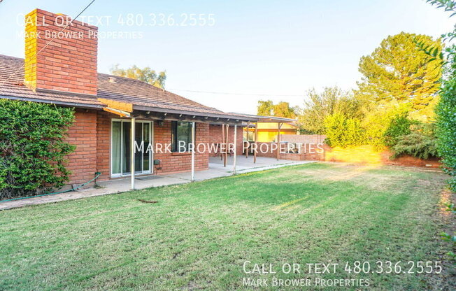 505 E LOMA VIS DR