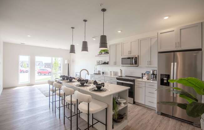 The Earl Apartments 2 Bed 2 Bath 1038