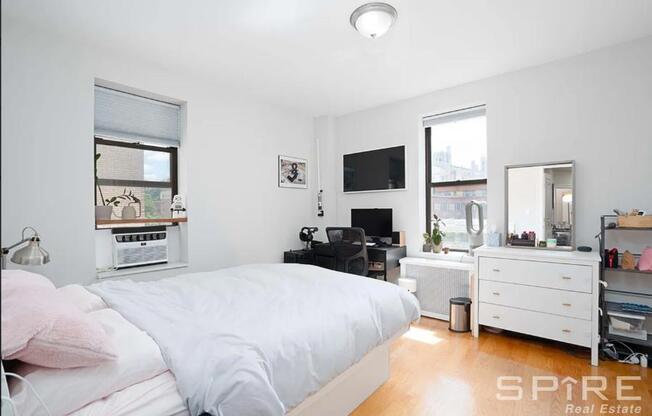 105 BENNETT AVE