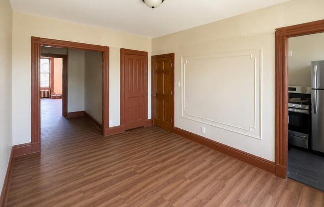 831 GREENE AVE