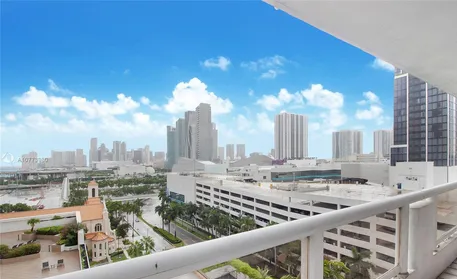 1717 N Bayshore Dr