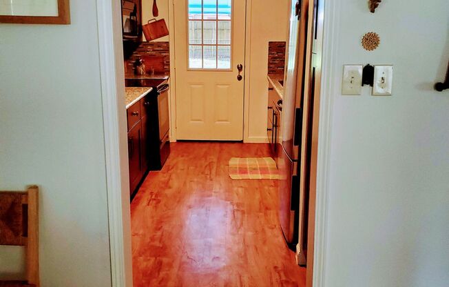 Wonderful 3 bedroom, 1 bathroom  home recently updated!