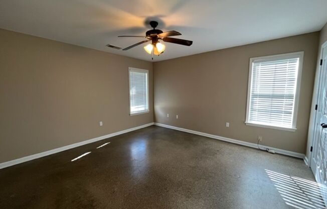 Renovated 4 Bedroom 2.5 Bath Home for Rent!