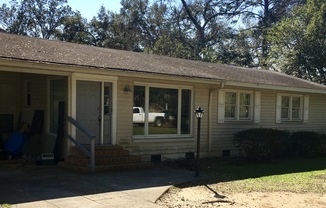 3 beds, 1 bath, $1,800