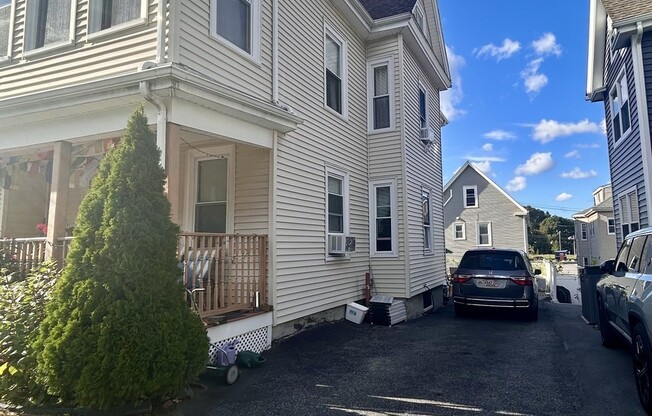 4 beds, 2 baths, 1,500 sqft, $4,000, Unit 2