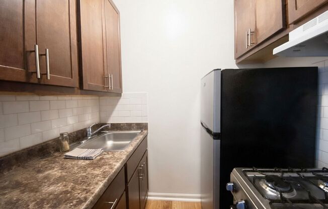 4031 Kenmore
