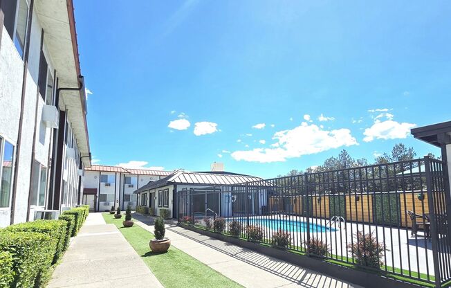 1 bed, 1 bath, 850 sqft, $1,270, Unit 3450-60