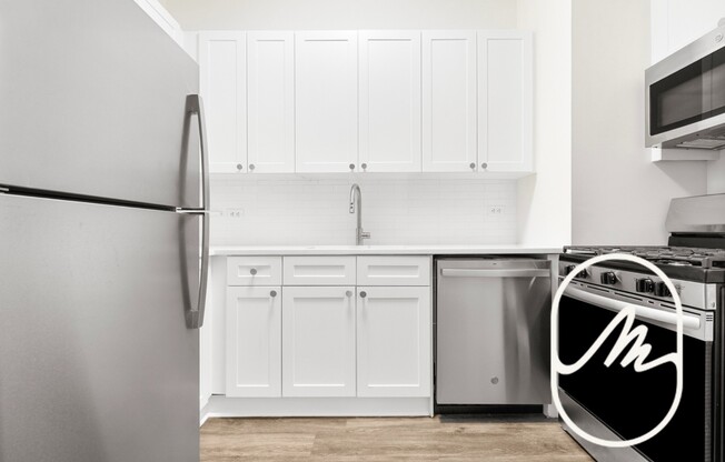 Studio, 1 bath, $3,800, Unit 16H