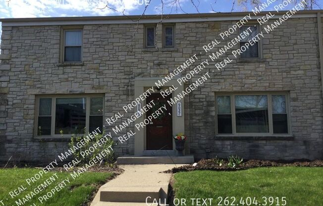 9025 W WISCONSIN AVE