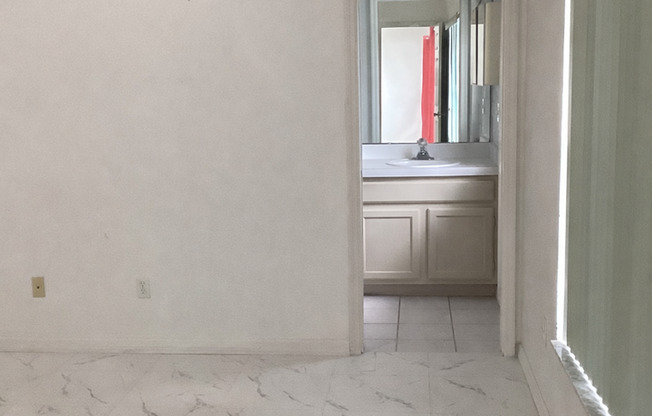 3 beds, 2 baths, $2,200