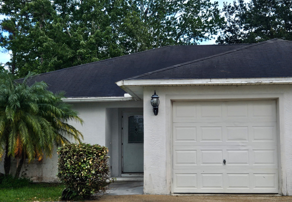 10 EMERALD LN