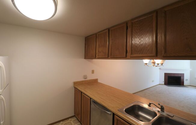 1 bed, 1 bath, $1,900