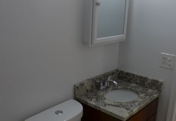 1 bed, 1 bath, 640 sqft, $1,650, Unit 501