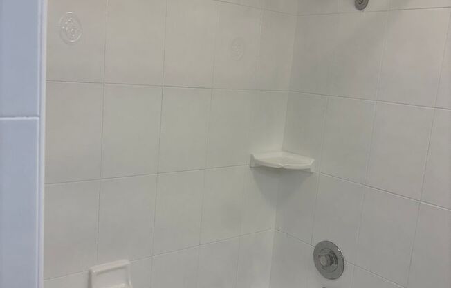 1 bed, 1 bath, 944 sqft, $2,150, Unit 3746