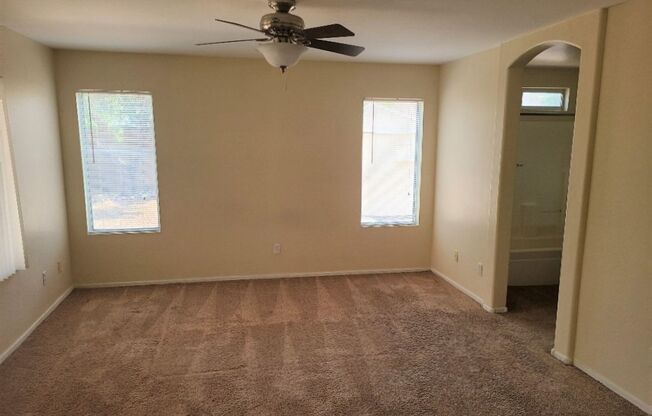 3 beds, 2 baths, $1,725