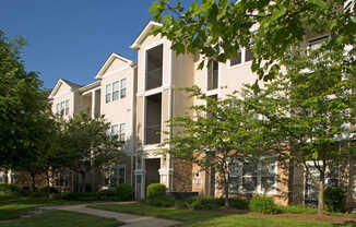 The Reserve at Fairfax Corner Apartments