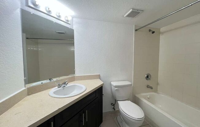 3 beds, 2 baths, 1,079 sqft, $3,200, Unit 13780-301