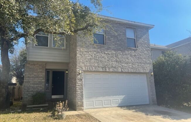 Spacious 3 Bedroom 2 Bath