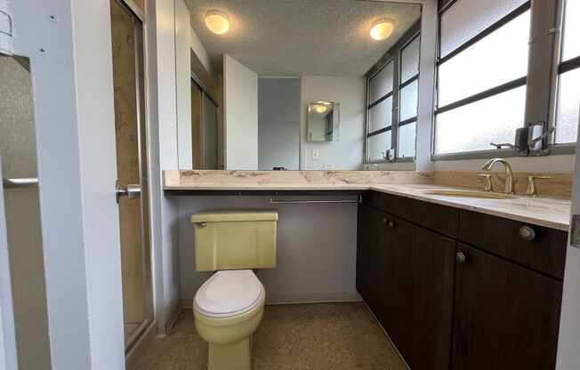 2 beds, 2 baths, $2,600, Unit # 3W