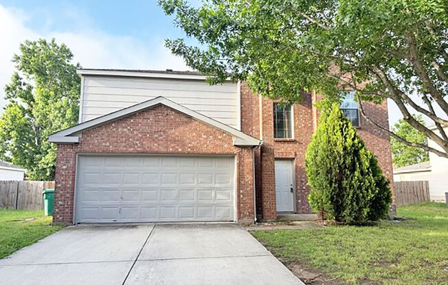 Great 4 Bdrm 2.5 Bath Home in Denton Tx