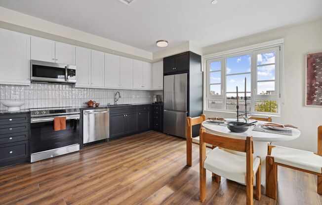 2 beds, 2 baths, 1,178 sqft, $4,099, Unit 603