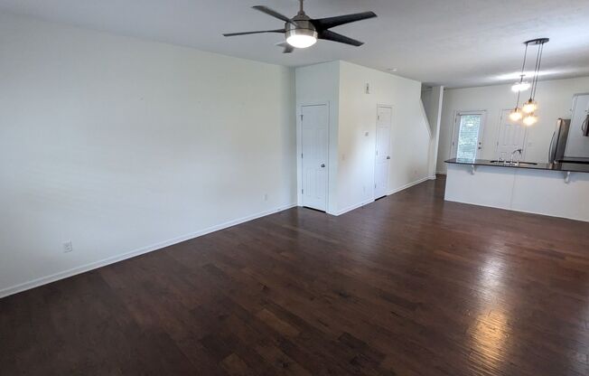 2 beds, 2.5 baths, $1,650