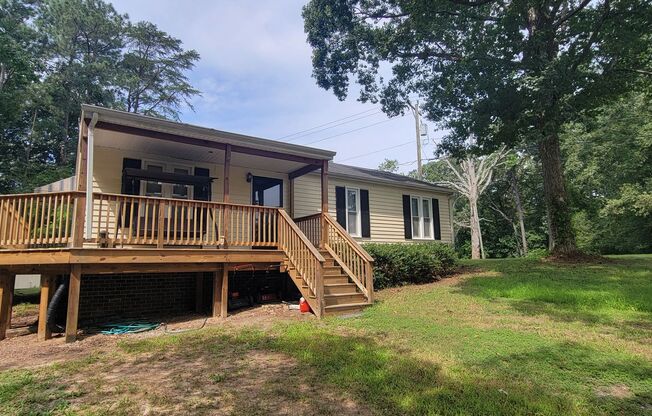 Ranch on huge corner lot in Chesterfield County off of Belmont Road