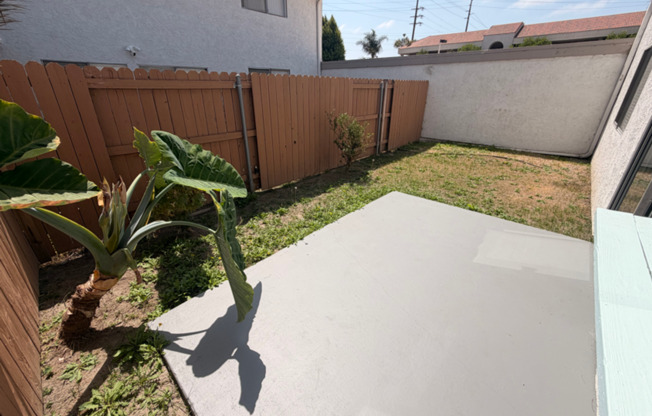 2 beds, 2 baths, 1,000 sqft, $2,825, Unit 7A