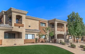 Courtyard at Sereno Townhomes, Glendale, AZ