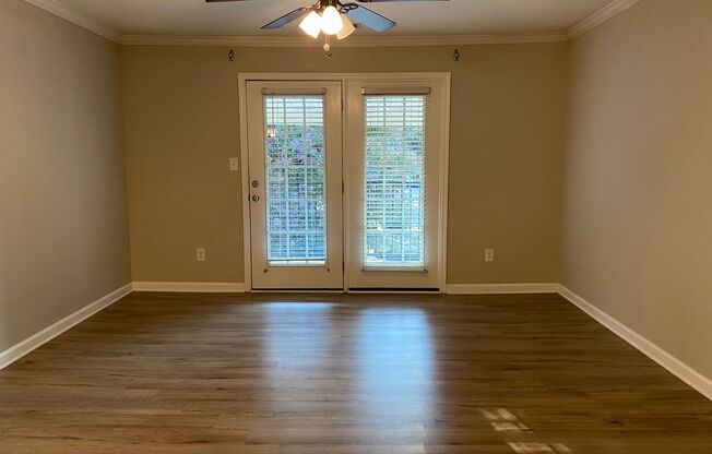 Enormous, spacious 3 bedroom in the heart of Raleigh