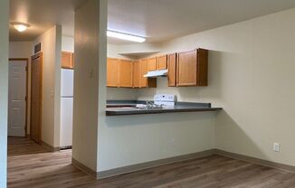 2 beds, 1 bath, 868 sqft, $1,900, Unit 6