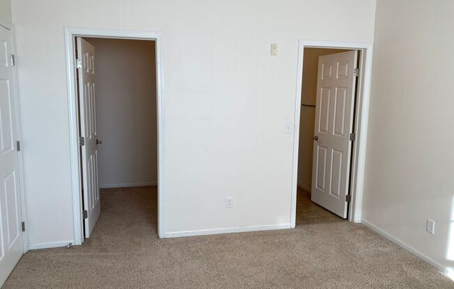 2 beds, 2 baths, 1,318 sqft, $1,285, Unit 4425-209