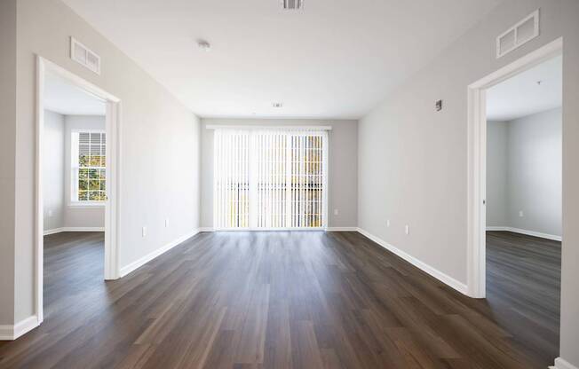 Harbor Pointe Apartments in Bayonne