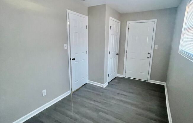 3 beds, 1 bath, $1,495