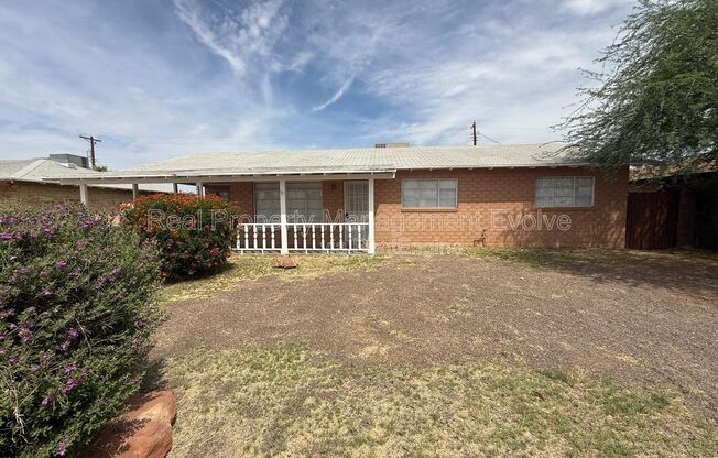 3926 W BETHANY HOME RD