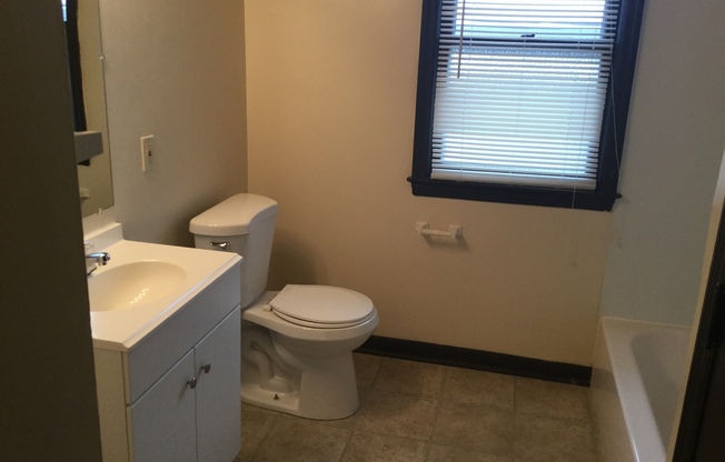 3616-3618 N. 58th Blvd.