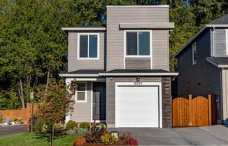 Brand New! - 3 bedr - One block from Battle Ground amenities.