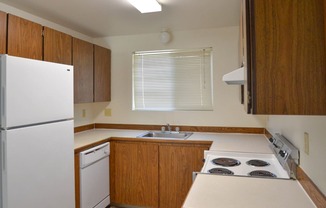 La Verde Apartments Kitchen