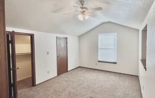 2 beds, 1 bath, 850 sqft, $825, Unit 7B