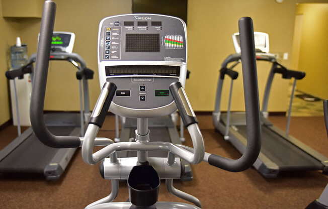 Cardio Equipment at Windsor Place, Davison, MI