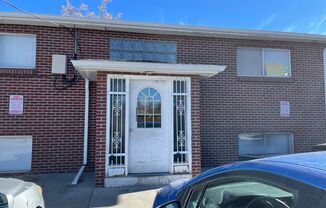 1 bed 1 bath with new wood flooring and paint.