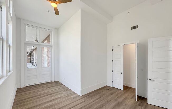 1 bed, 1 bath, 514 sqft, $1,850, Unit 1217