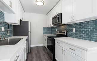 Addison Arms Apartments