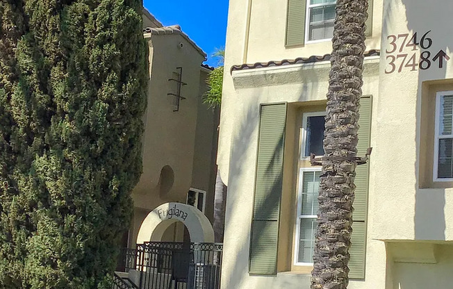 3748 MYKONOS LN