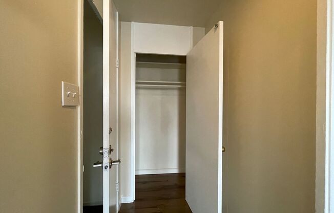 2 beds, 1 bath, $3,359, Unit 13