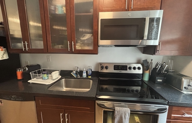 52 Strathmore Rd