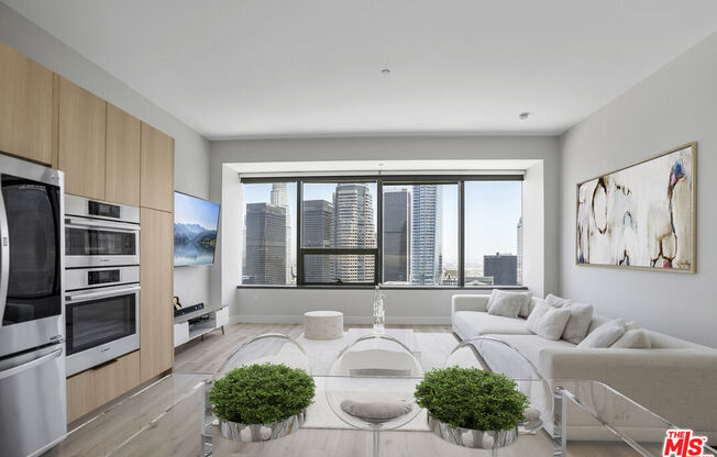 1 bed, 1 bath, 820 sqft, $3,200, Unit 2908