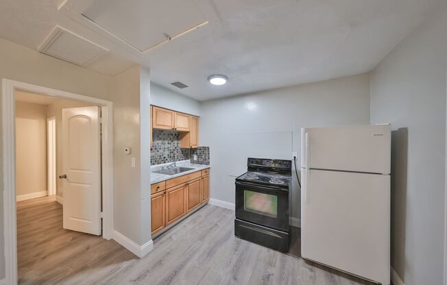 1 bed, 1 bath, 600 sqft, $1,250