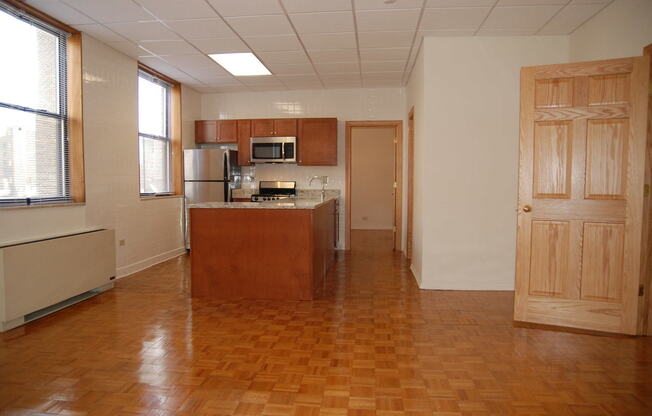 2 beds, 1 bath, 900 sqft, $2,650, Unit 620-402